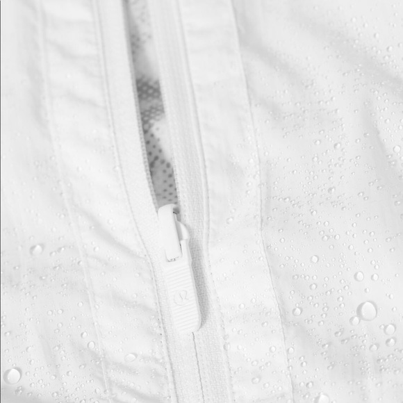 Lululemon Bombs Away Jacket - Picture 7 of 10